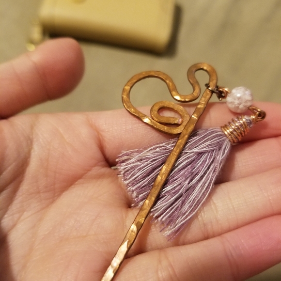 [SOLD] Vintage handmade hammered copper bookmark - Picture 2 of 4